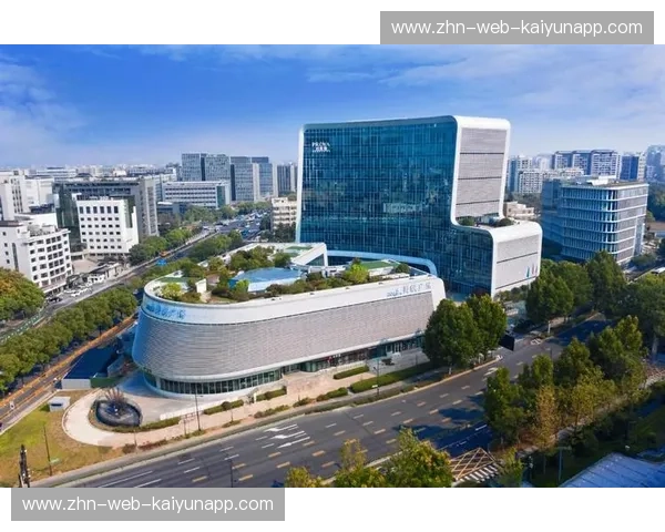 开云体育中路渗透：从战术洞察到商业价值的全链路解析