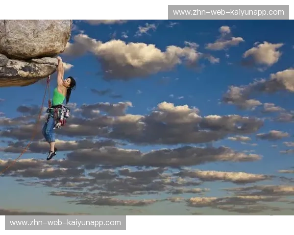 转会攀岩:在悬崖边转身,拥抱人生的新高度 转会攀岩:在悬崖边转身,拥抱人生的新高度